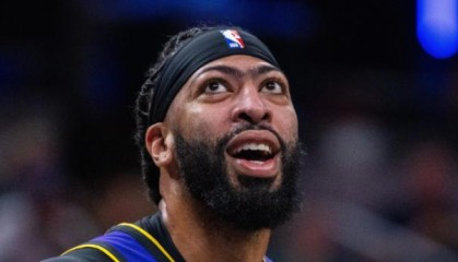 开云手机客户端-【观点】詹姆斯沦为数据刷子 他已是湖人争冠累赘