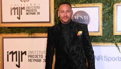 开云手机客户端-内马尔否认2025年回桑托斯 “金球奖是维尼修斯的”