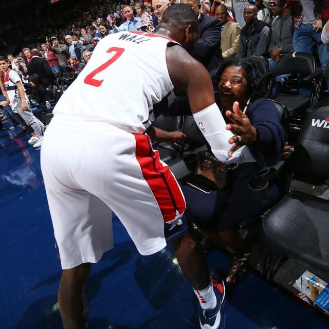 1664112693996040820.jpeg ELtFvViWwAE0hJ0.jpeg